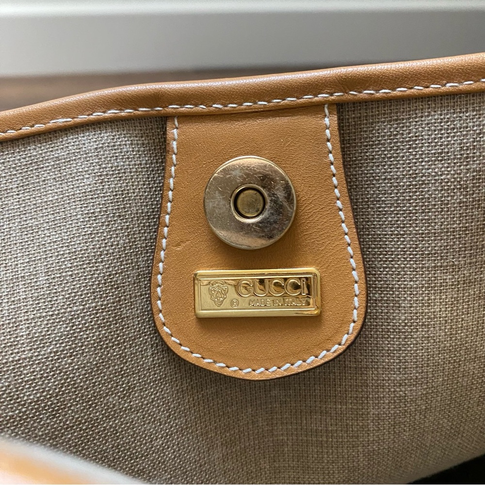 VINTAGE Gucci Micro GG Monogram Cream Tote - Picture 11 of 14